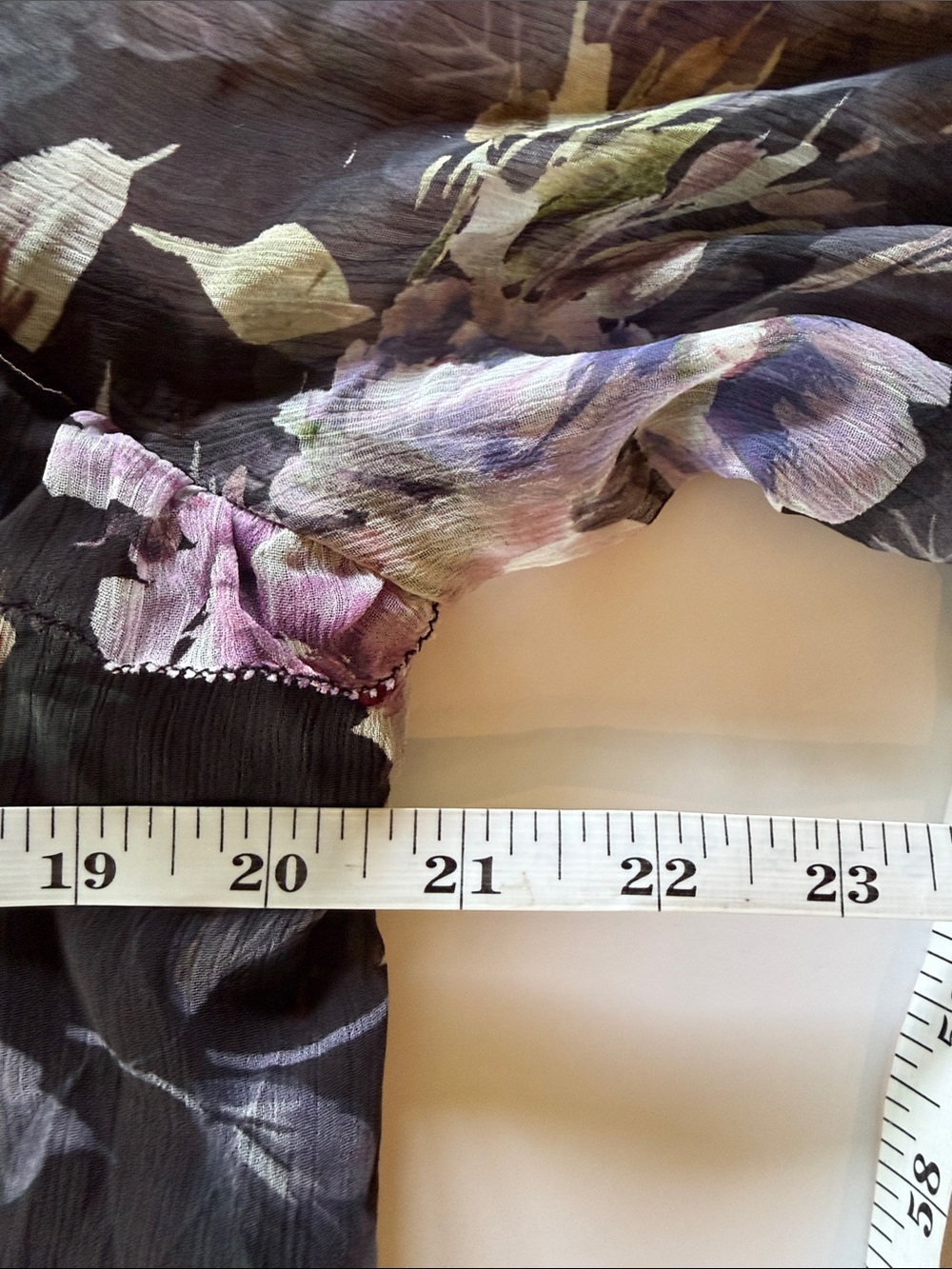NWT Joie Black/Pink Floral Chiffon Blouse Size Large - Picture 9 of 14